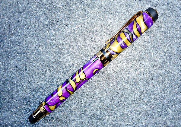 Wildside - Funky Fountain Pen Classic Elite